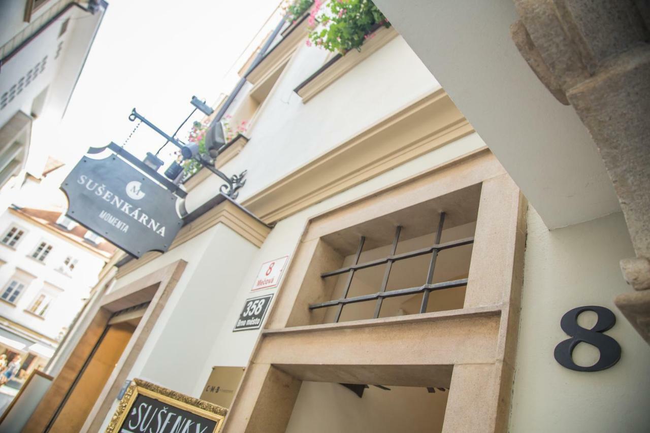 President Boutique Apartment II Брно Экстерьер фото
