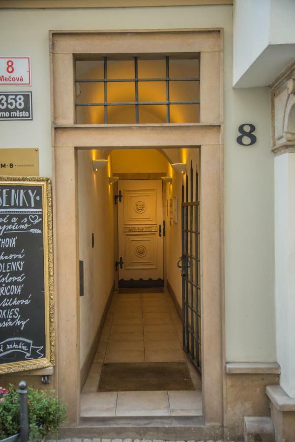 President Boutique Apartment II Брно Экстерьер фото